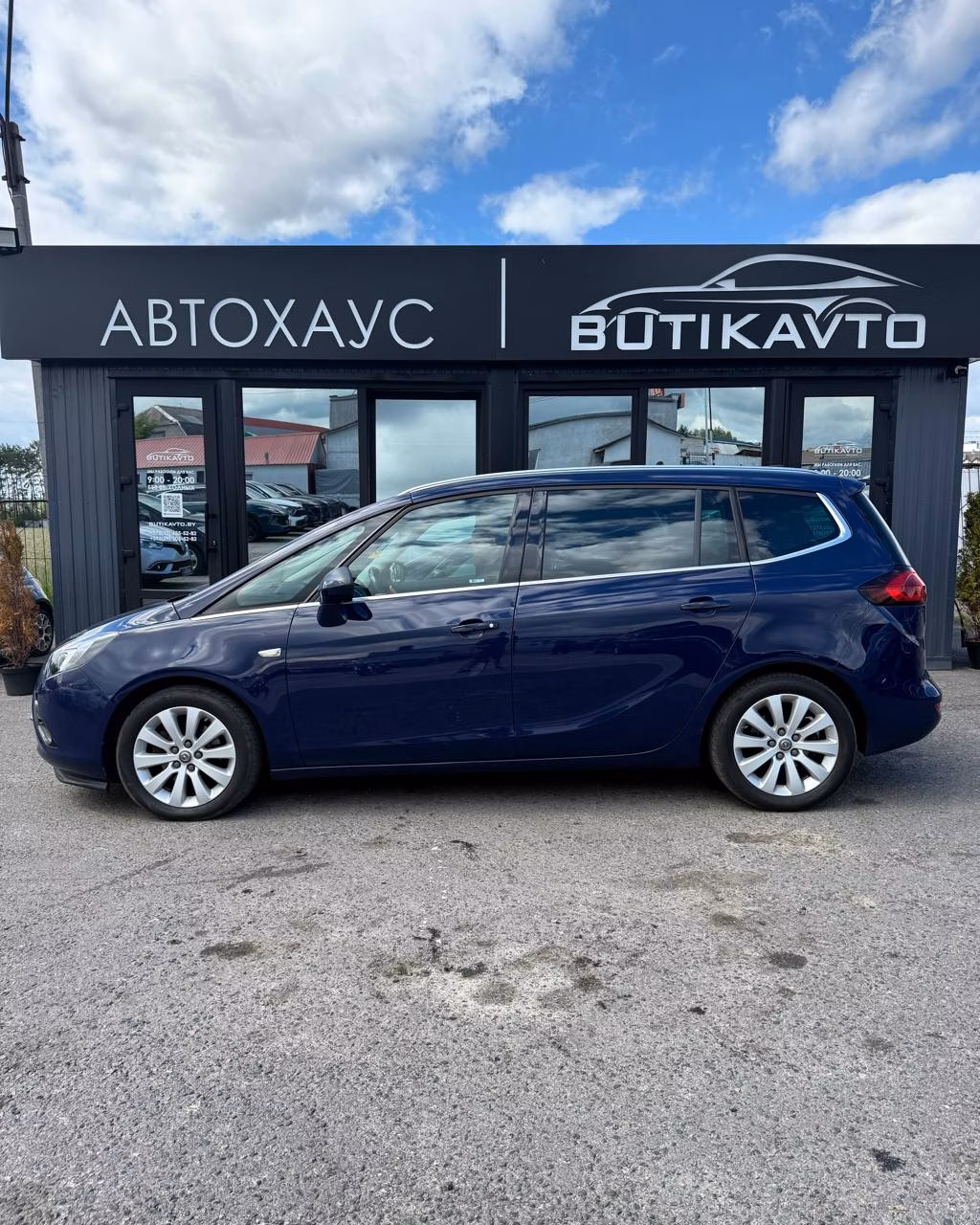 Opel Zafira фото 8