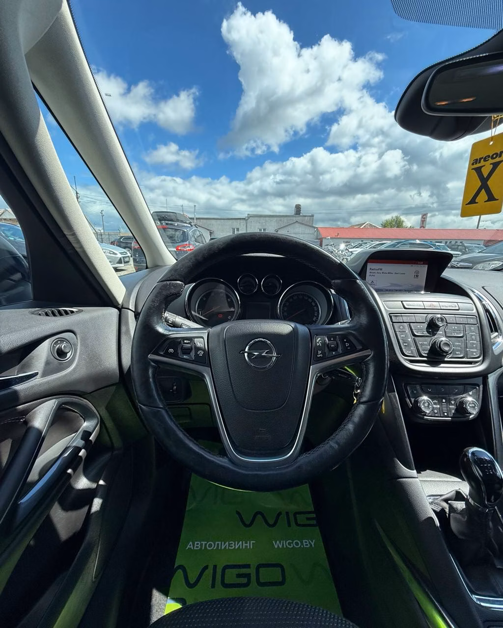Opel Zafira фото 10