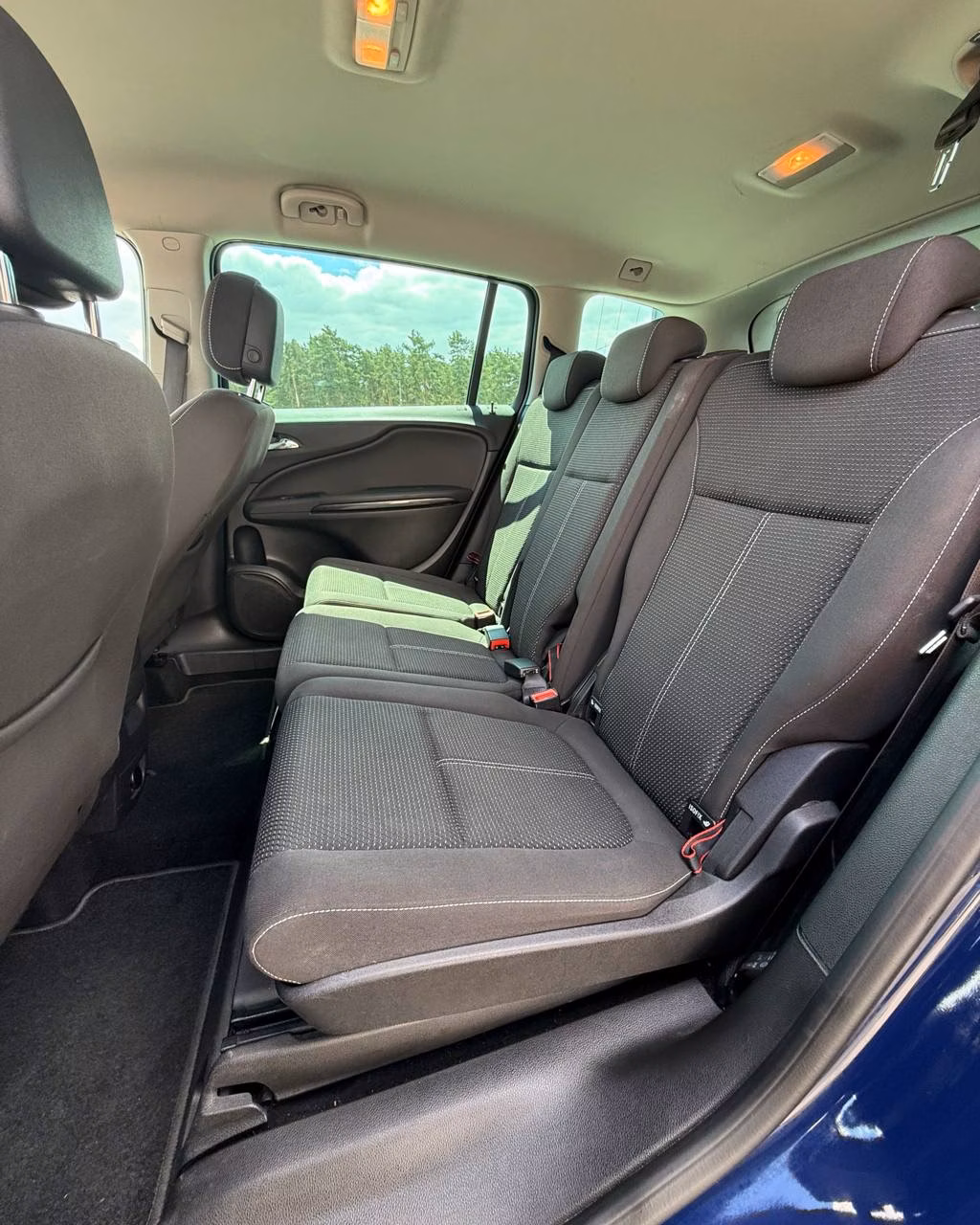 Opel Zafira фото 12