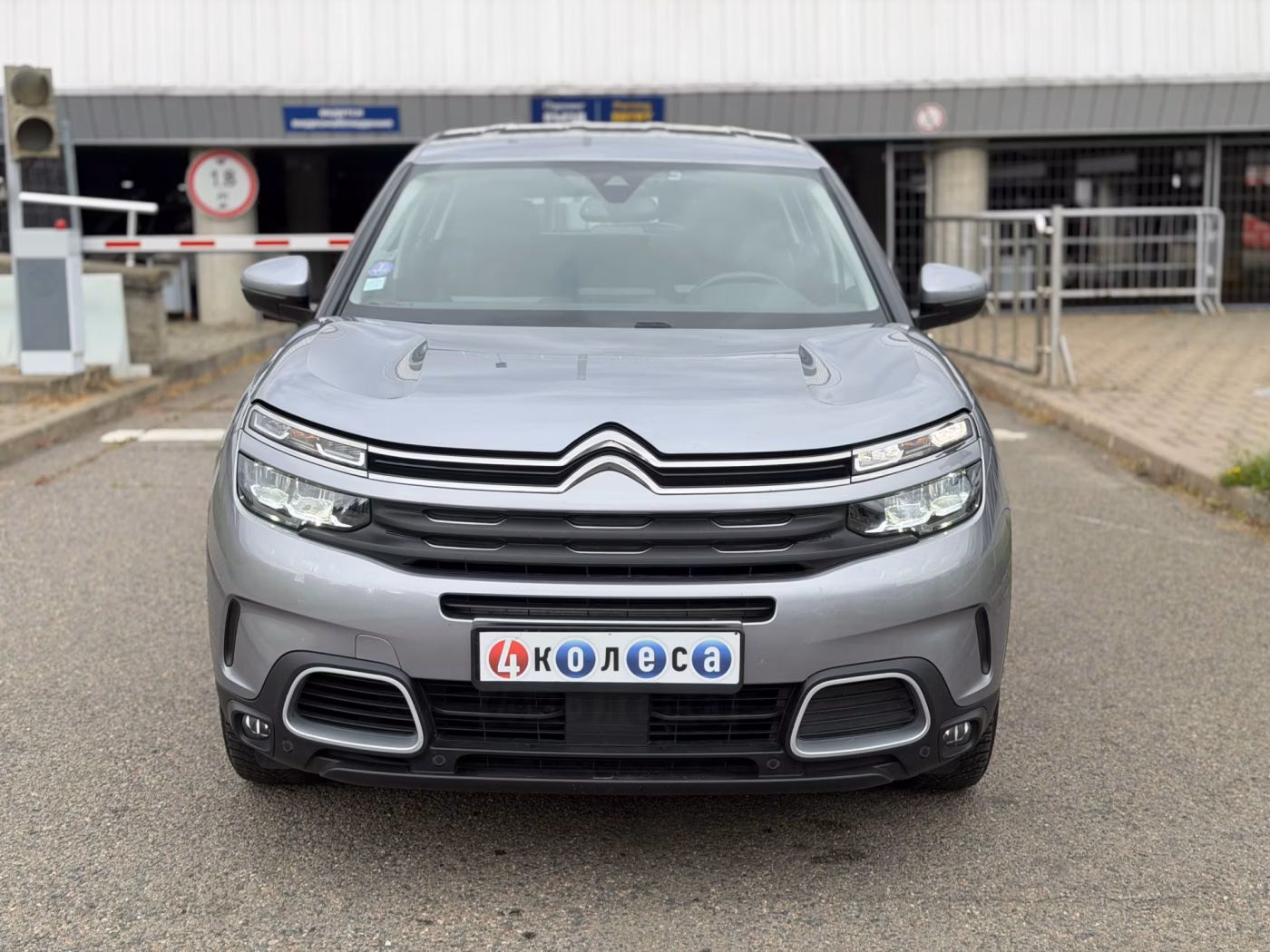 Citroen C5 Aircross фото 2