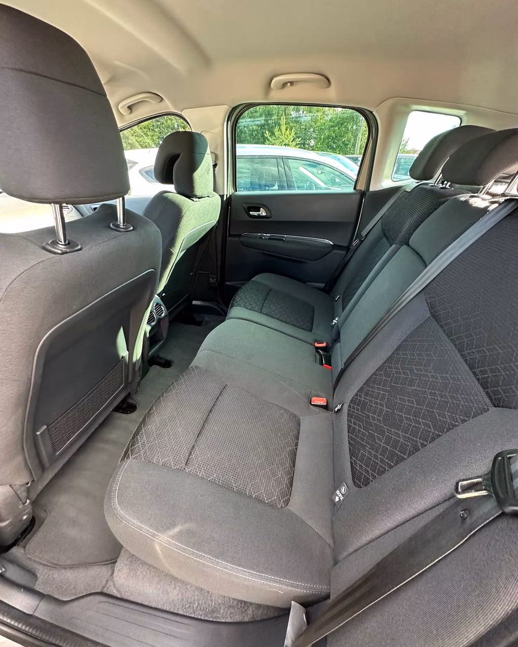 Peugeot 3008 фото 8