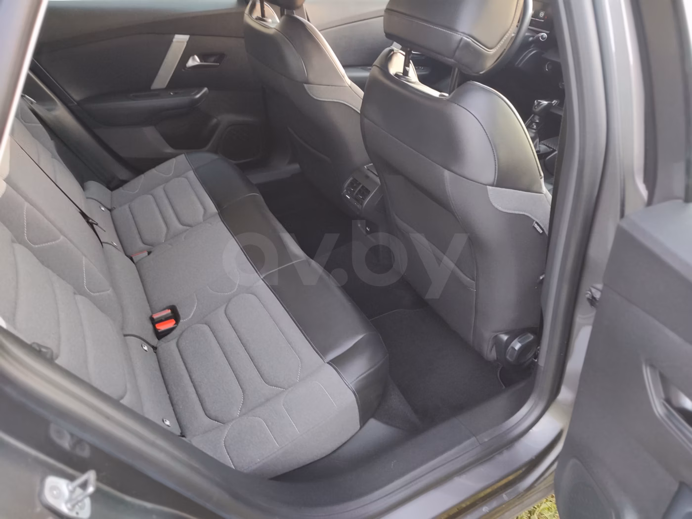 Citroen C4 фото 14
