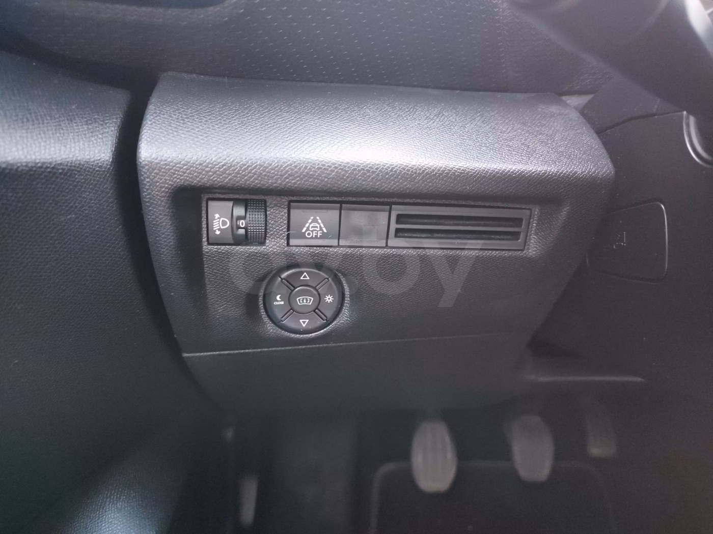 Citroen C4 фото 17