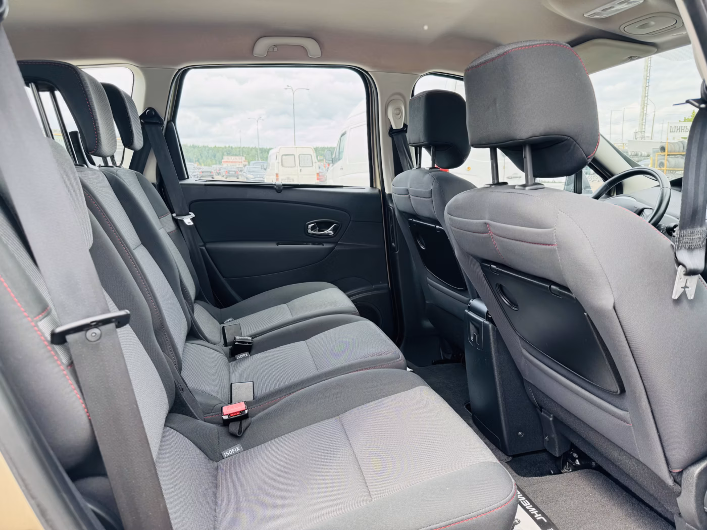 Renault Grand Scenic фото 7