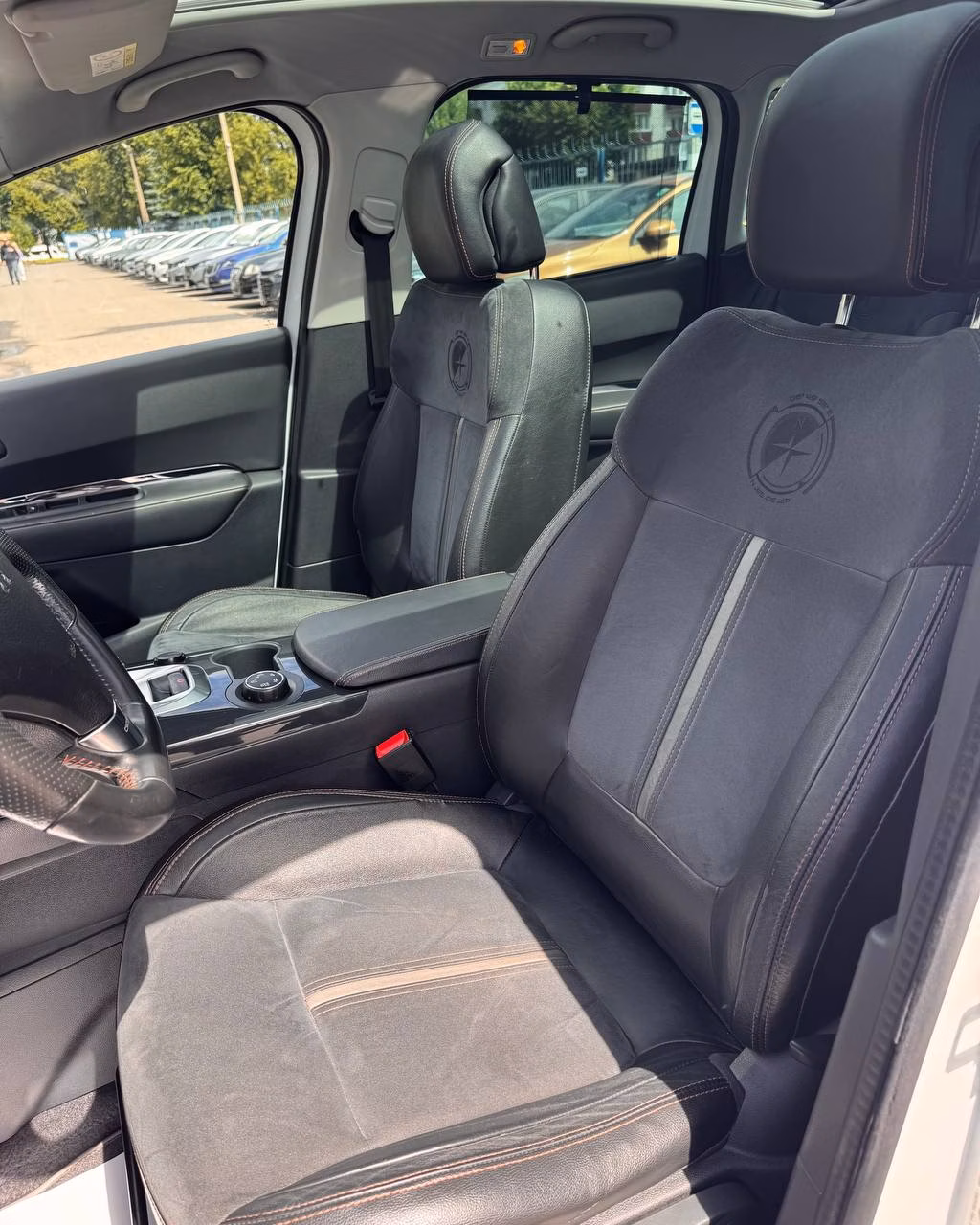 Peugeot 3008 фото 10