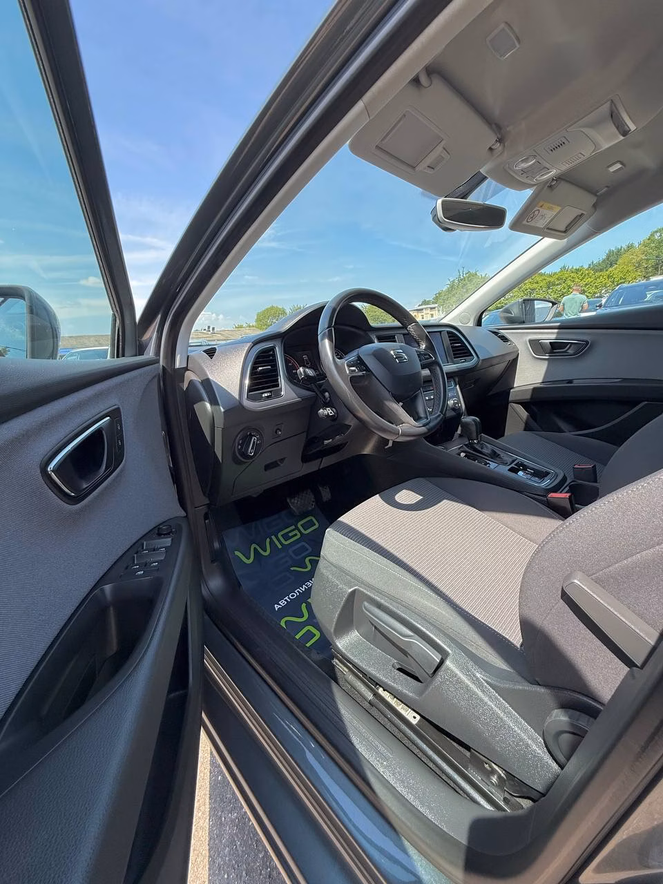 SEAT Leon фото 14