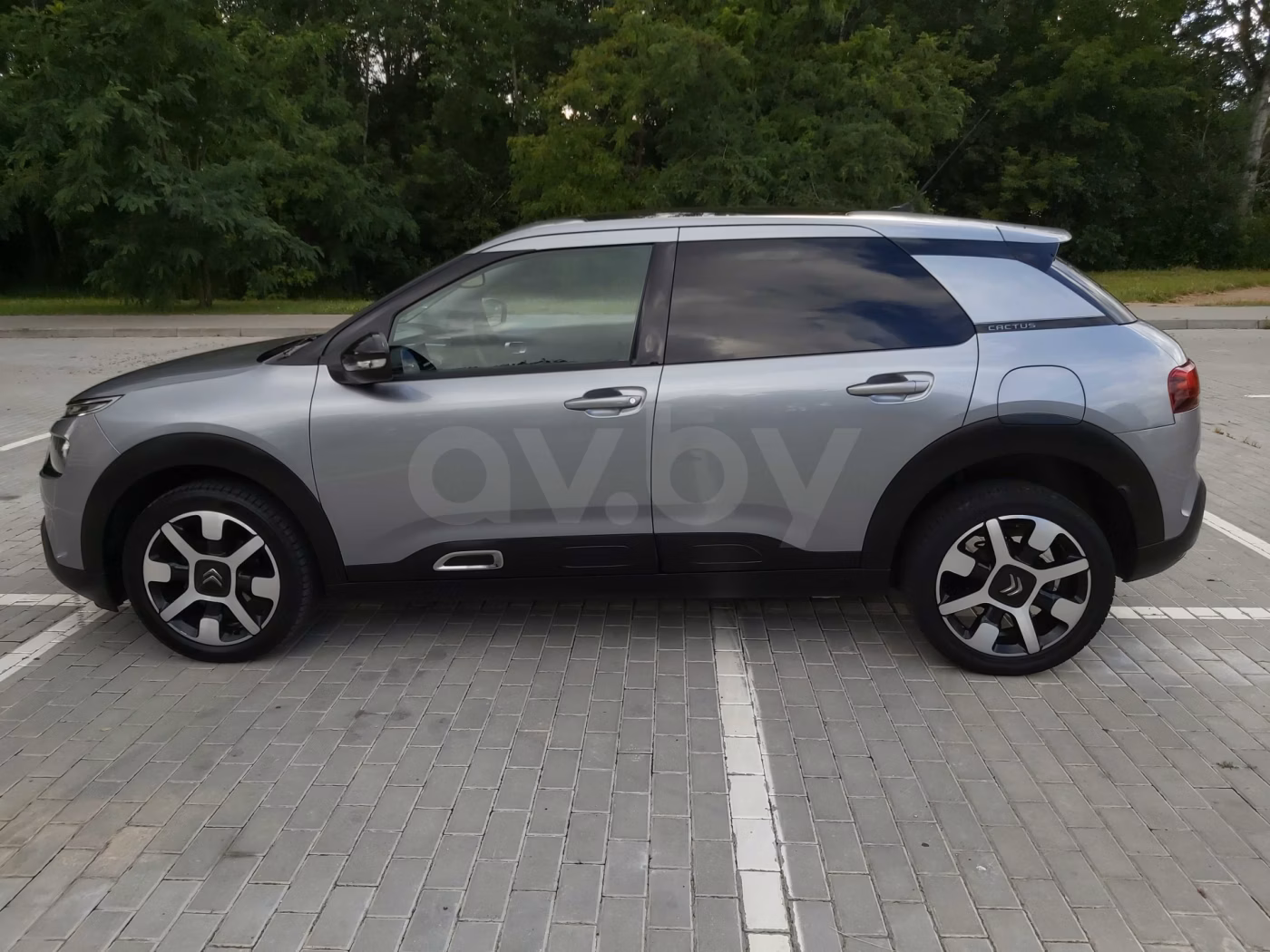 Citroen C4 Cactus фото 8