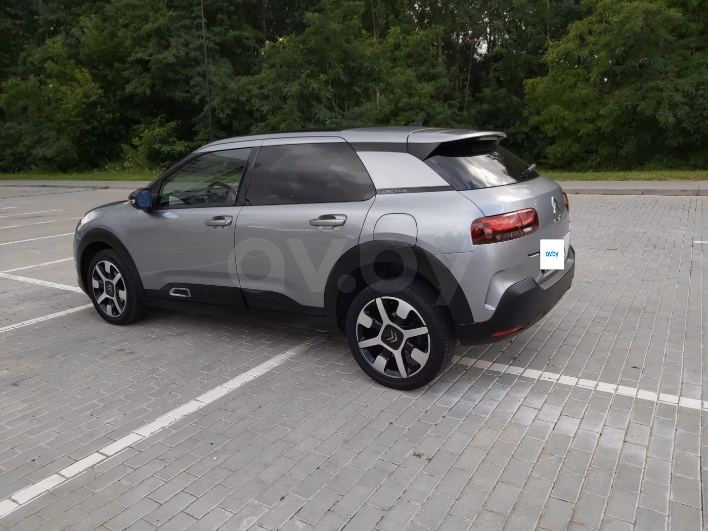 Citroen C4 Cactus фото 9