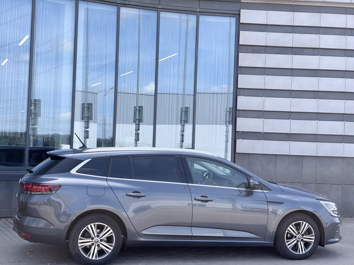 Renault Megane фото 6