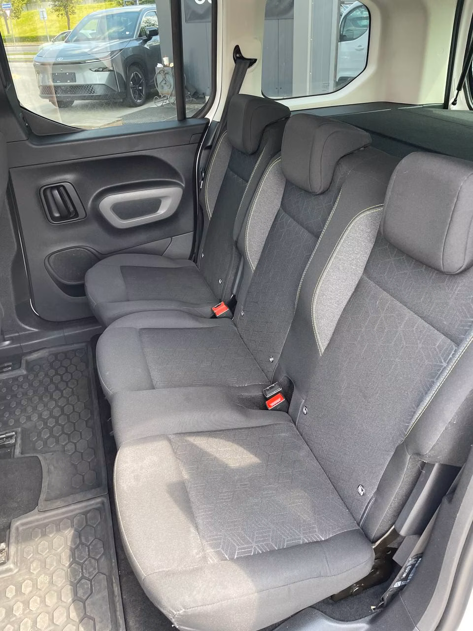 Peugeot Rifter фото 18