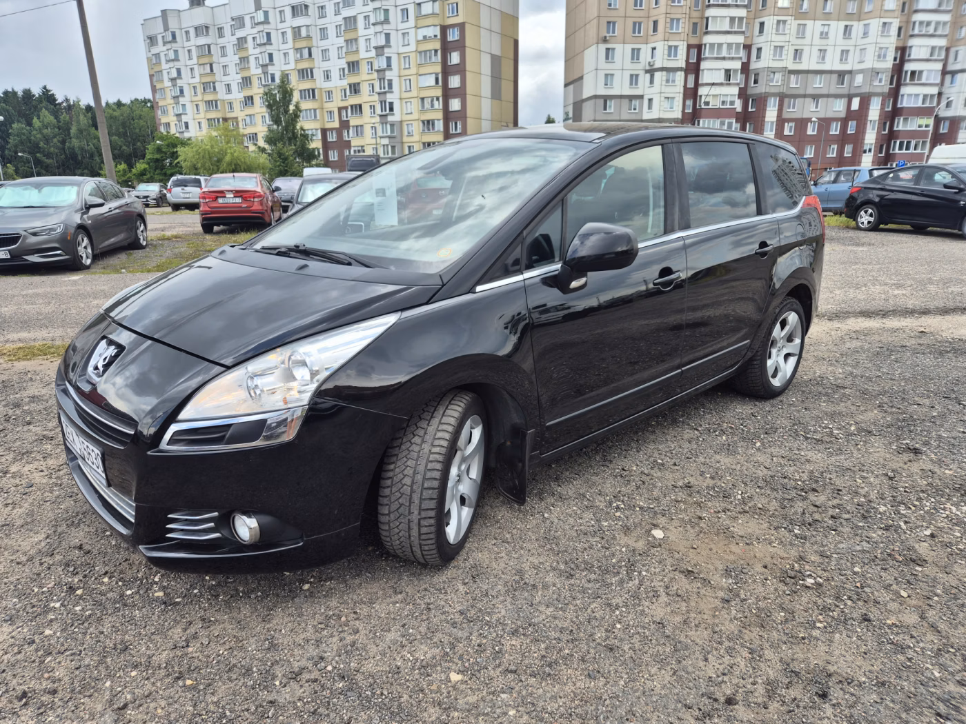Peugeot 5008 фото 3