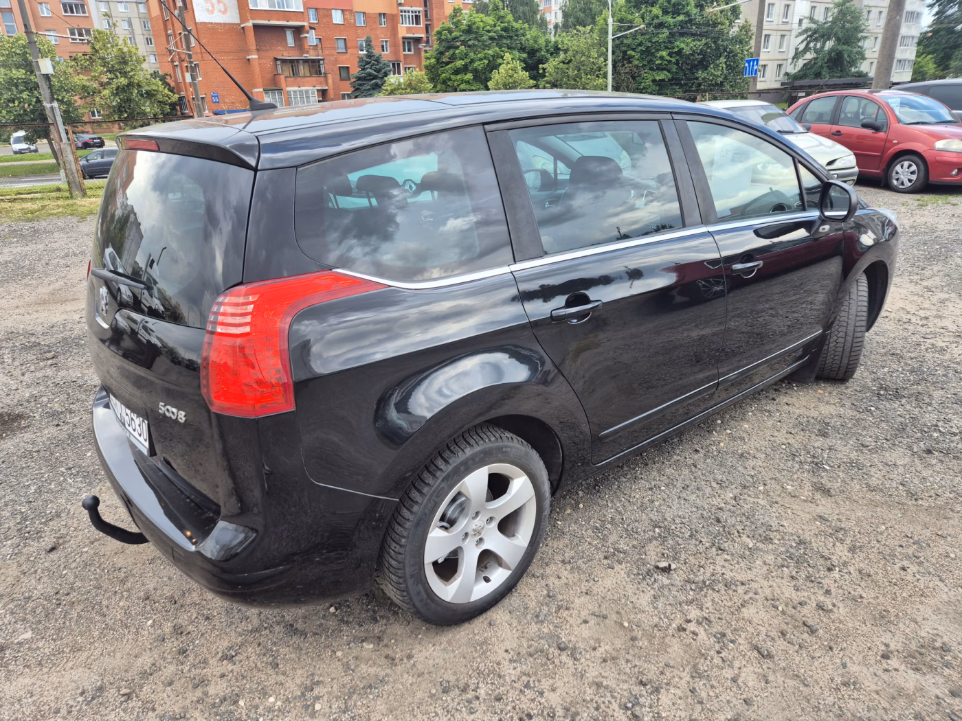 Peugeot 5008 фото 5