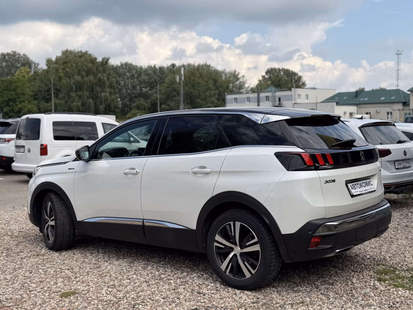 Peugeot 3008 фото 2