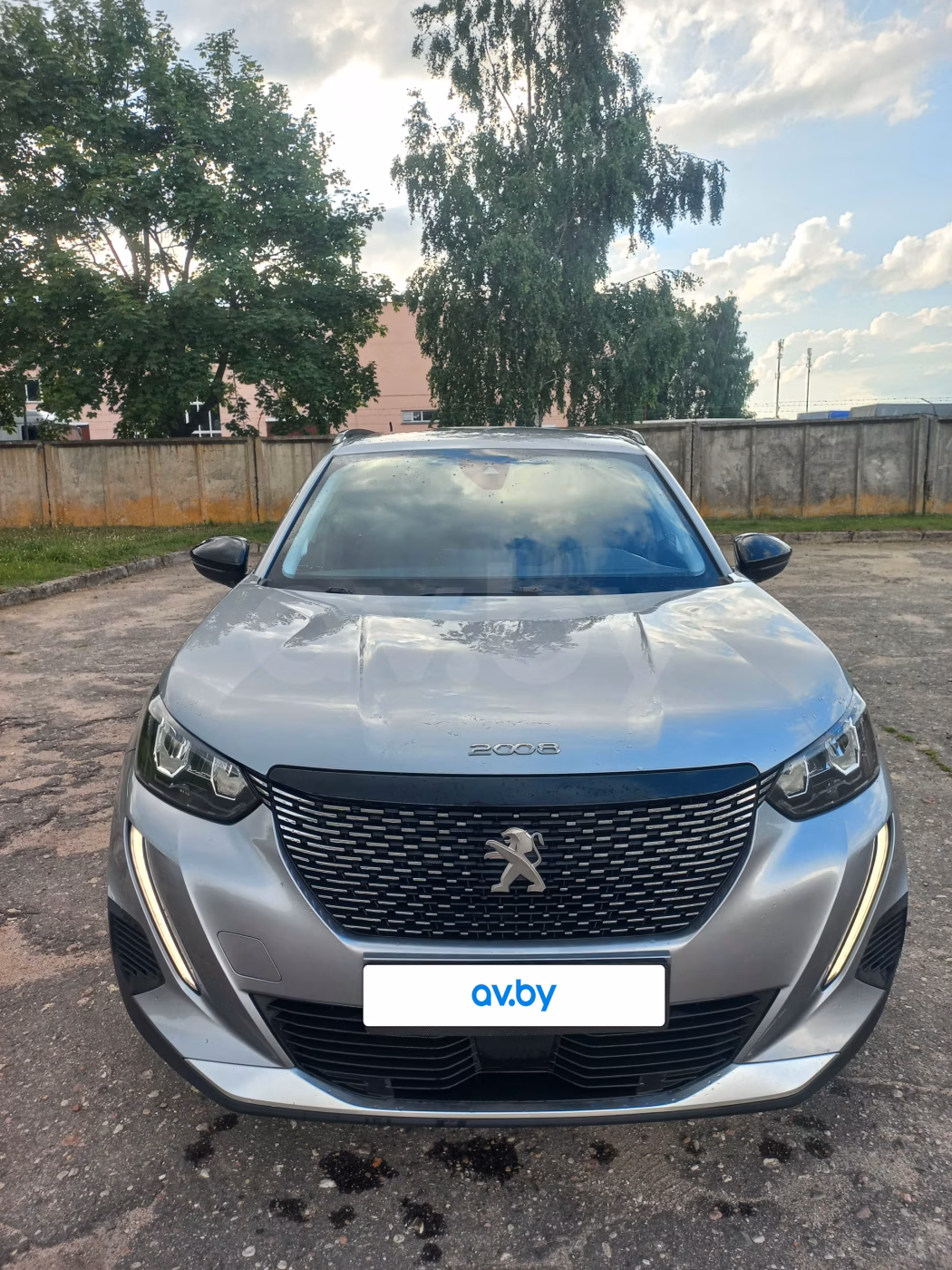 Peugeot 2008 фото 2