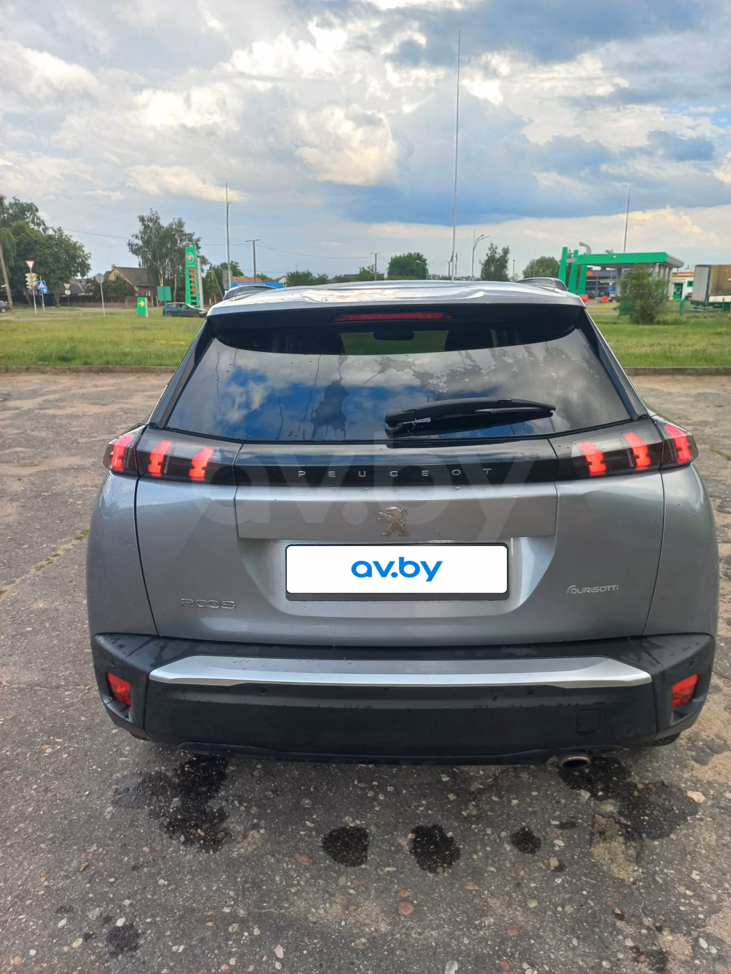 Peugeot 2008 фото 7