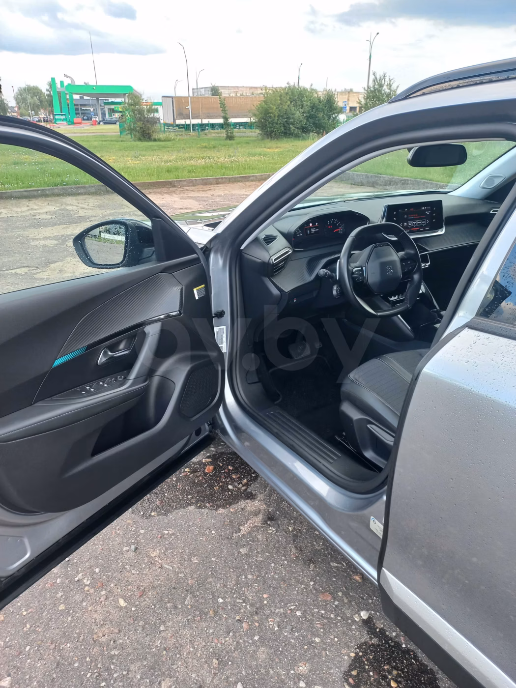 Peugeot 2008 фото 8