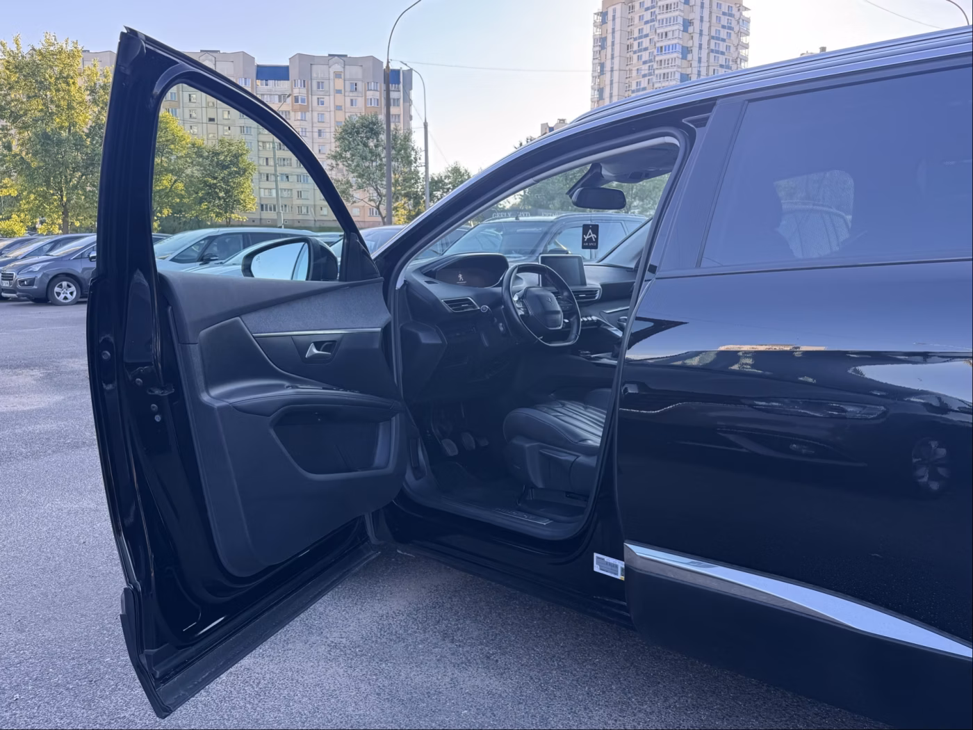 Peugeot 5008 фото 9