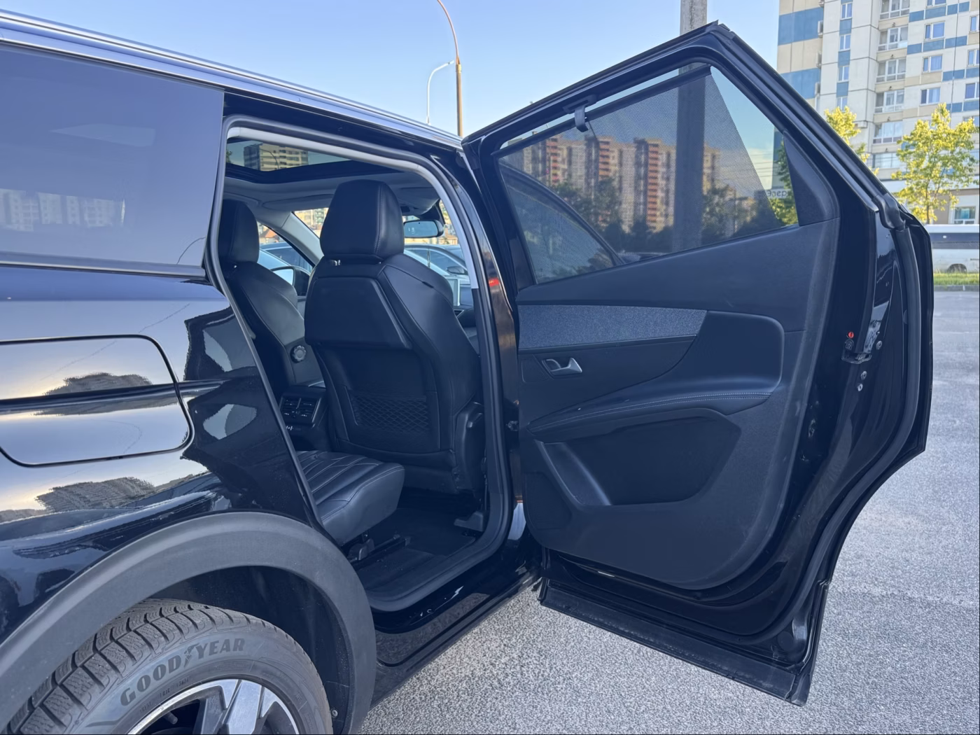 Peugeot 5008 фото 16