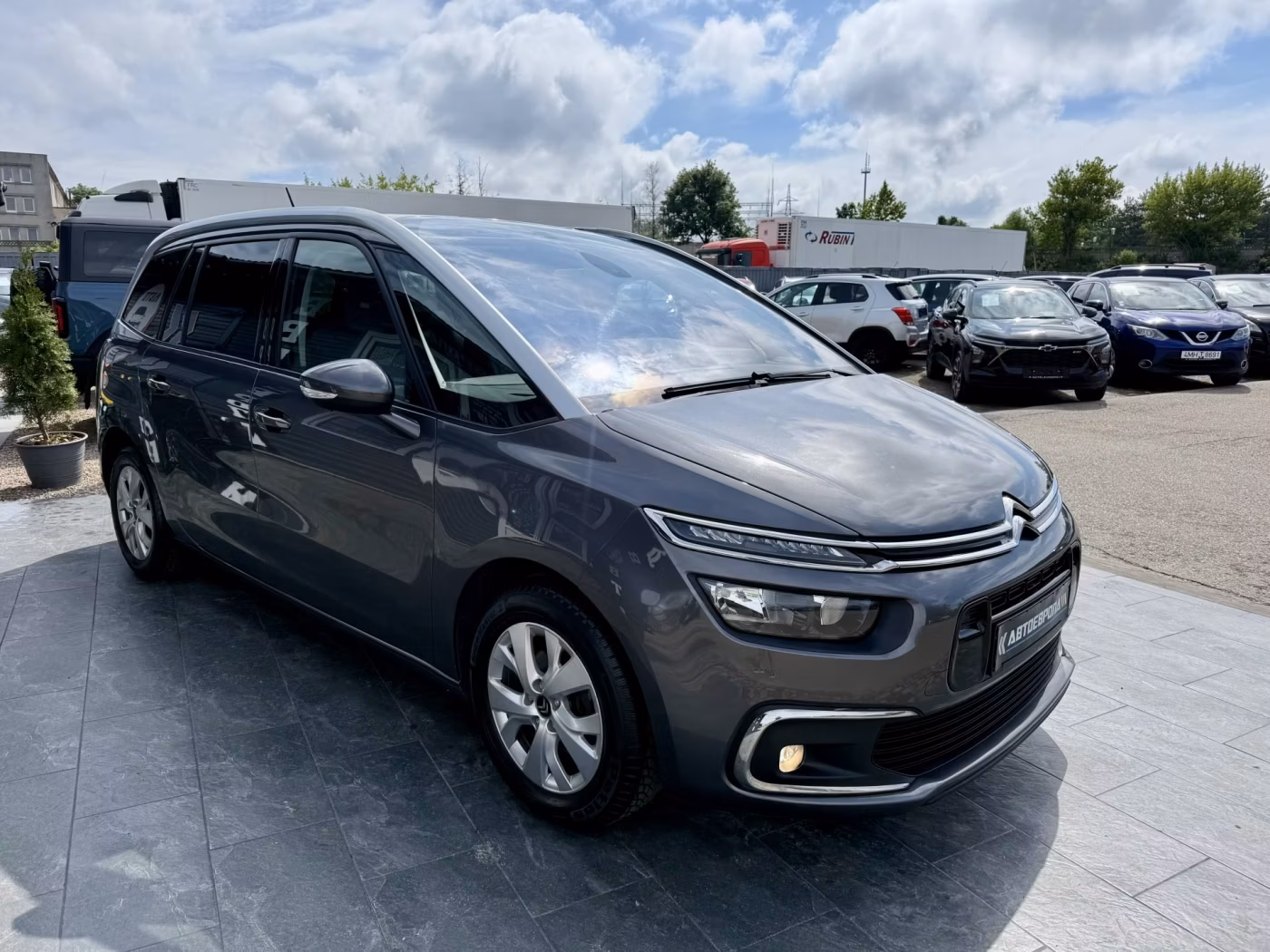 Citroen C4 Grand Spacetourer фото 5