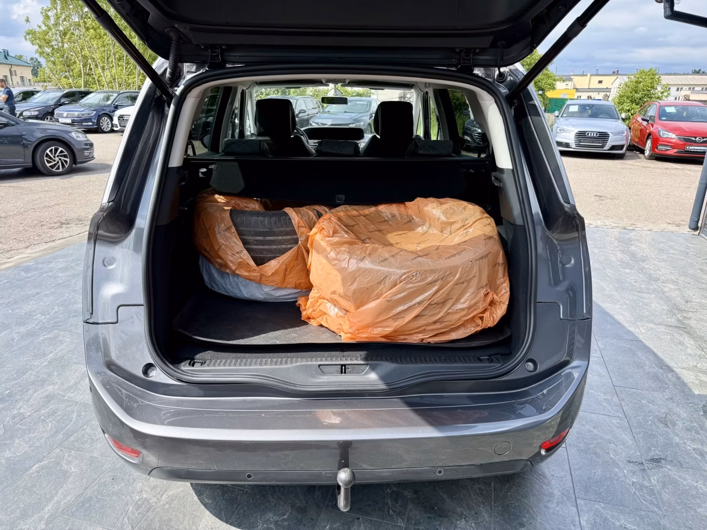 Citroen C4 Grand Spacetourer фото 10