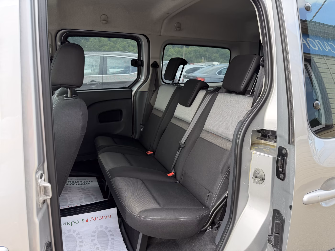 Renault Kangoo фото 10