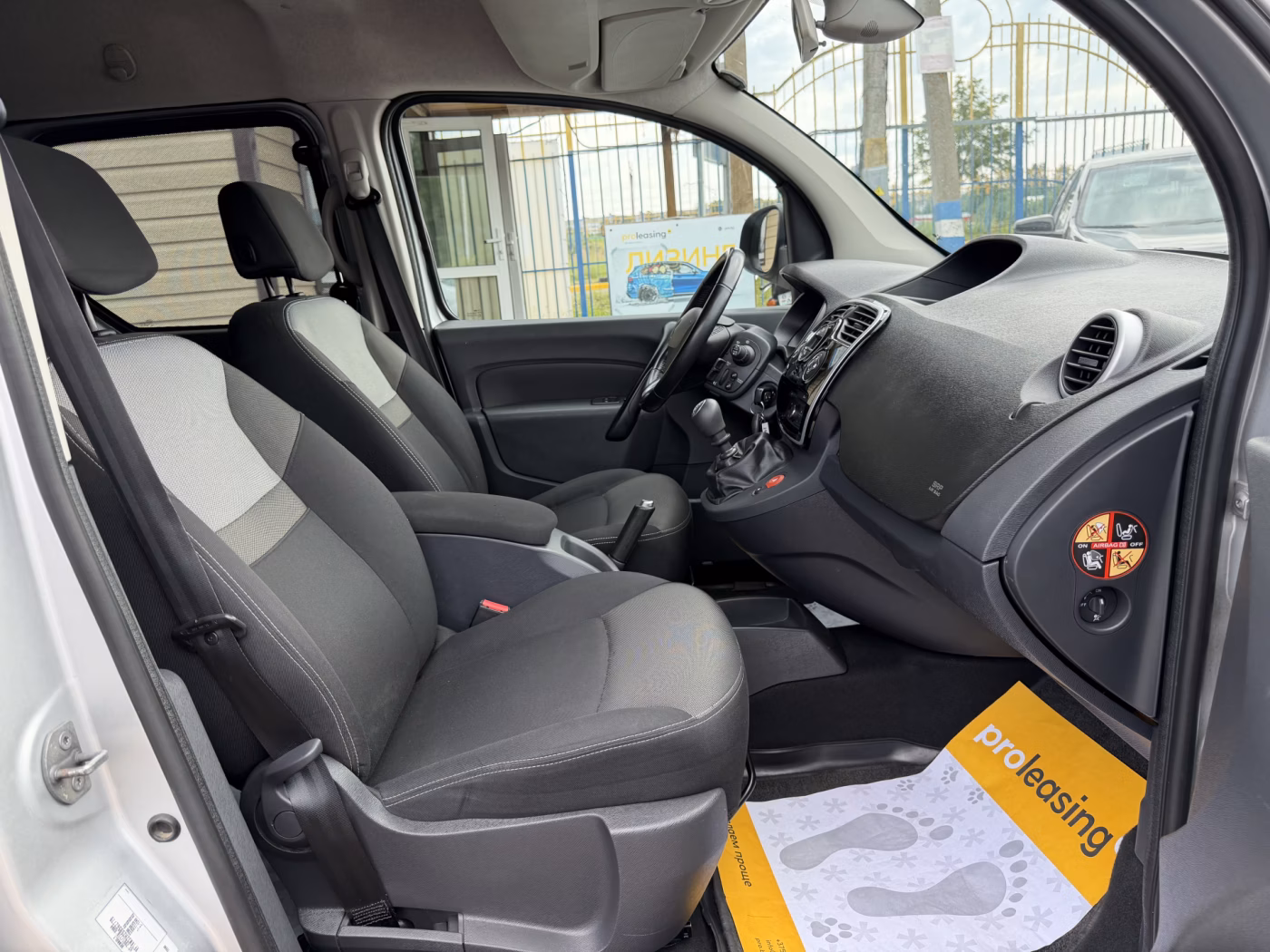 Renault Kangoo фото 14