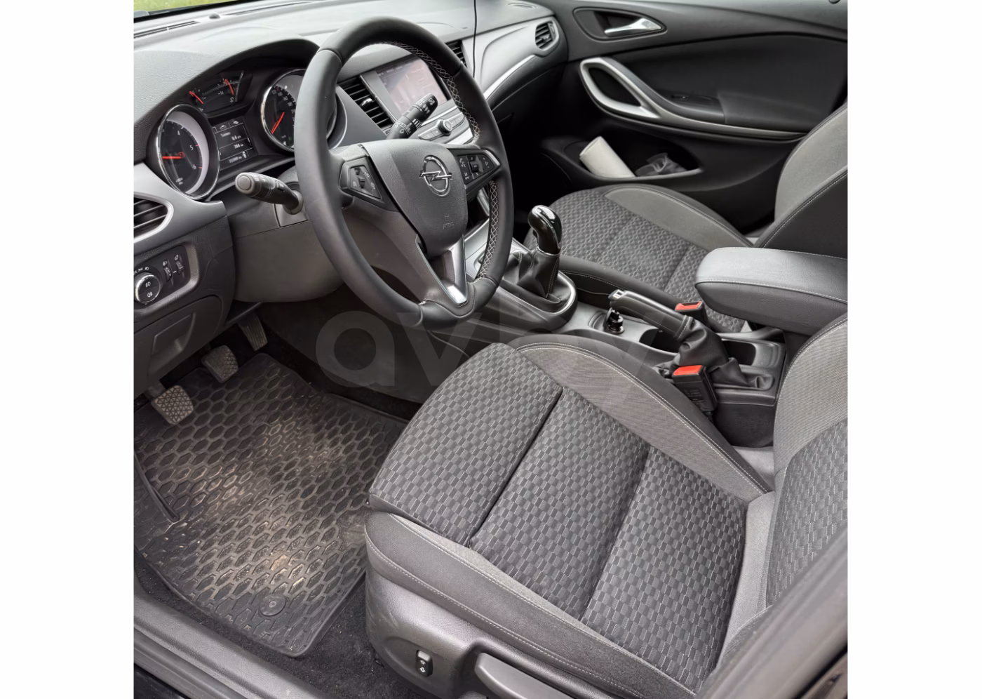 Opel Astra фото 9