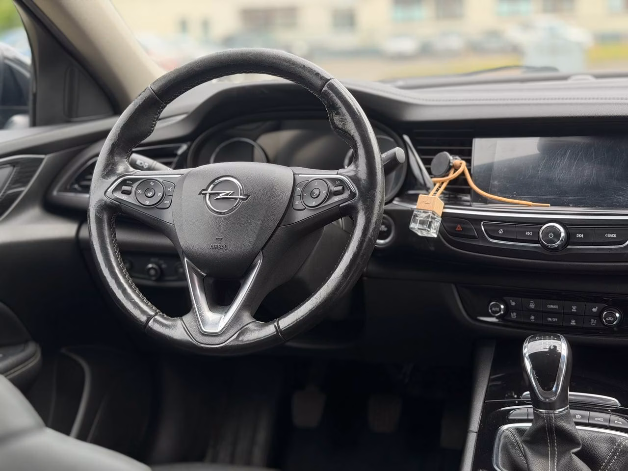 Opel Insignia фото 10