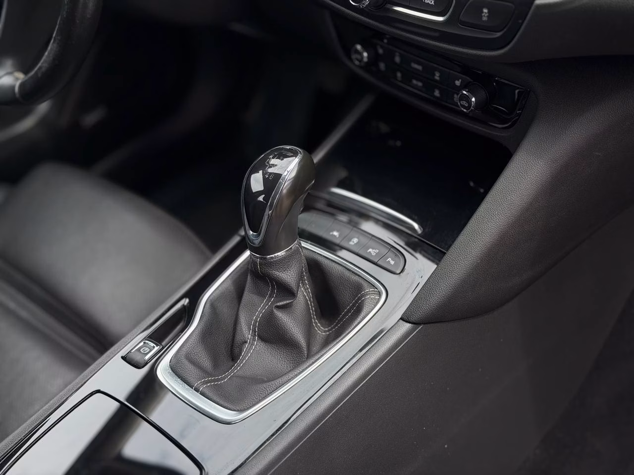 Opel Insignia фото 14