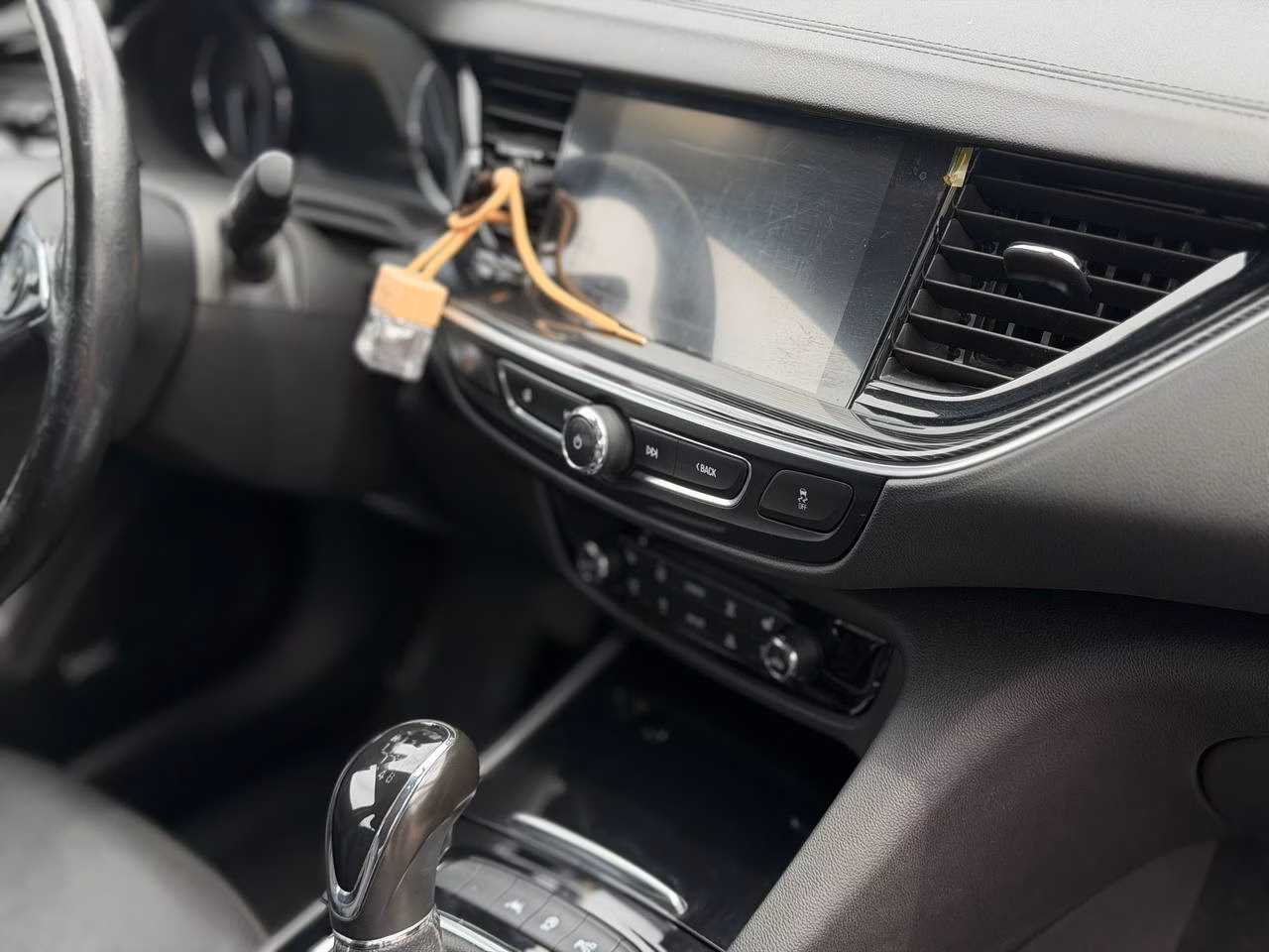 Opel Insignia фото 15
