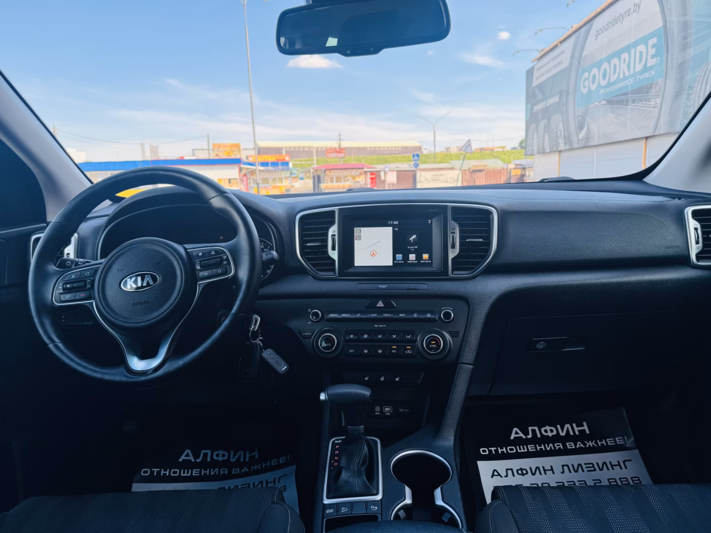 Kia Sportage фото 8