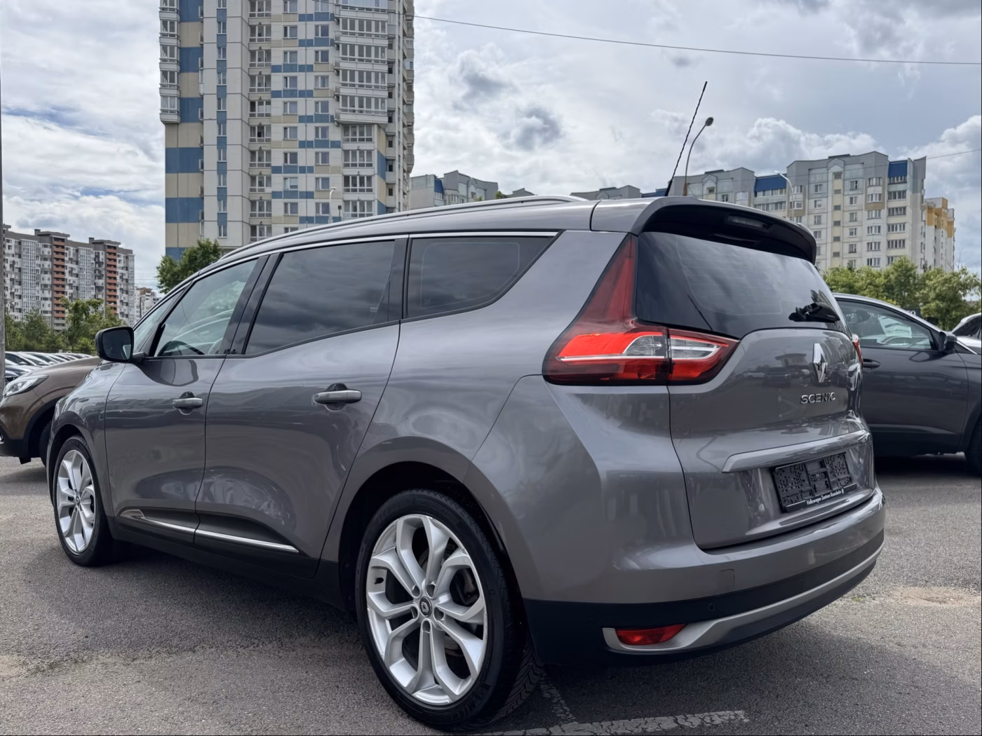Renault Scenic фото 5