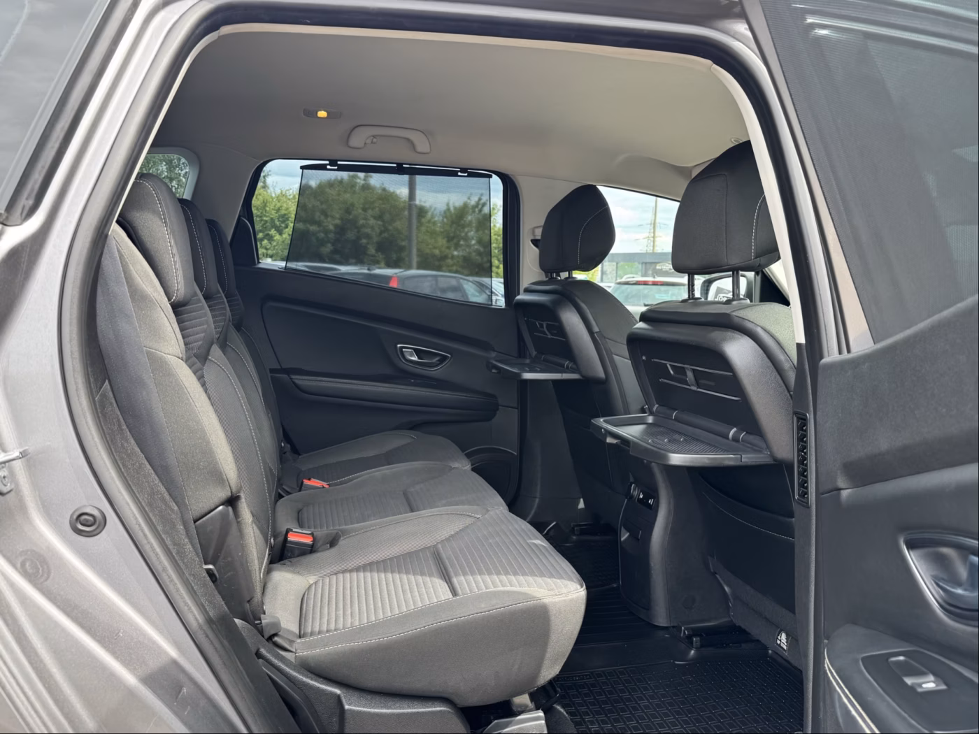 Renault Scenic фото 17