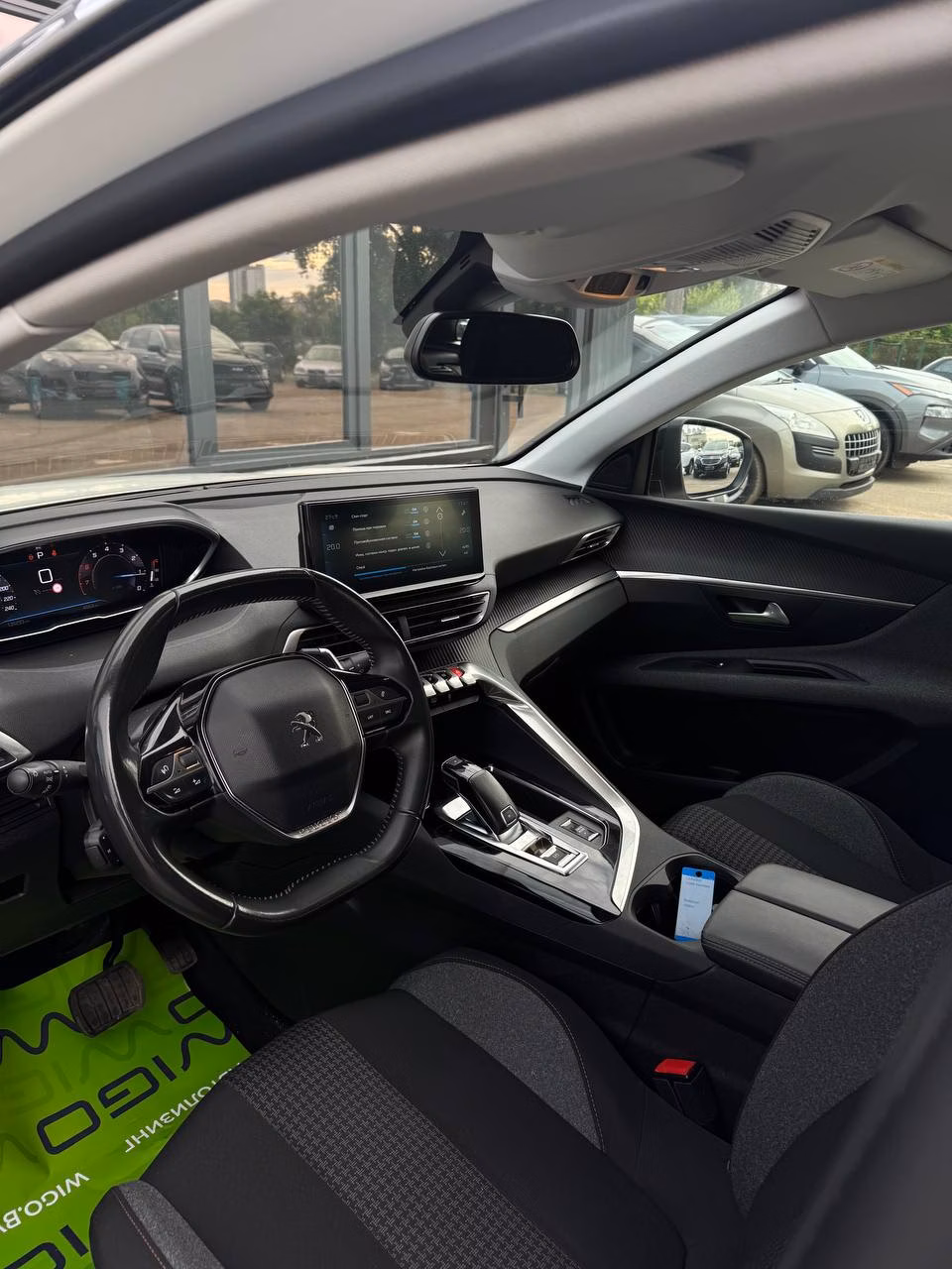 Peugeot 3008 фото 9