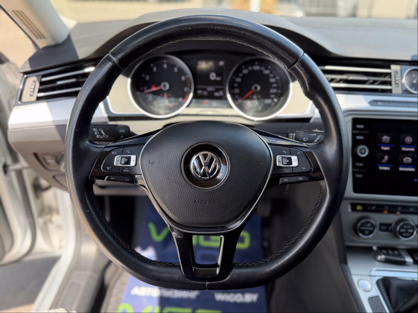 Volkswagen Passat фото 19