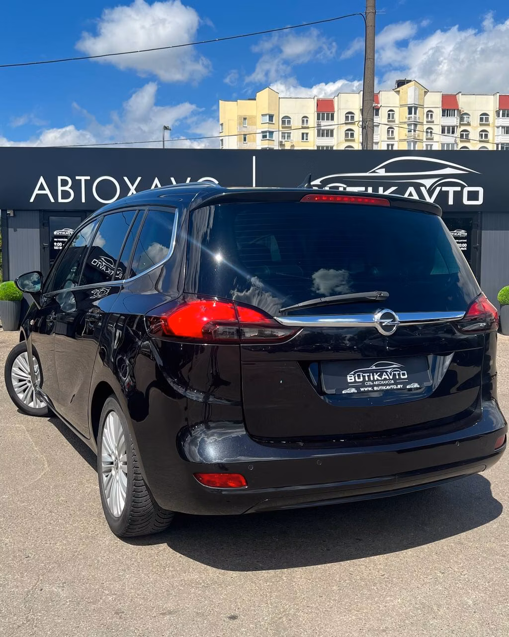Opel Zafira фото 4