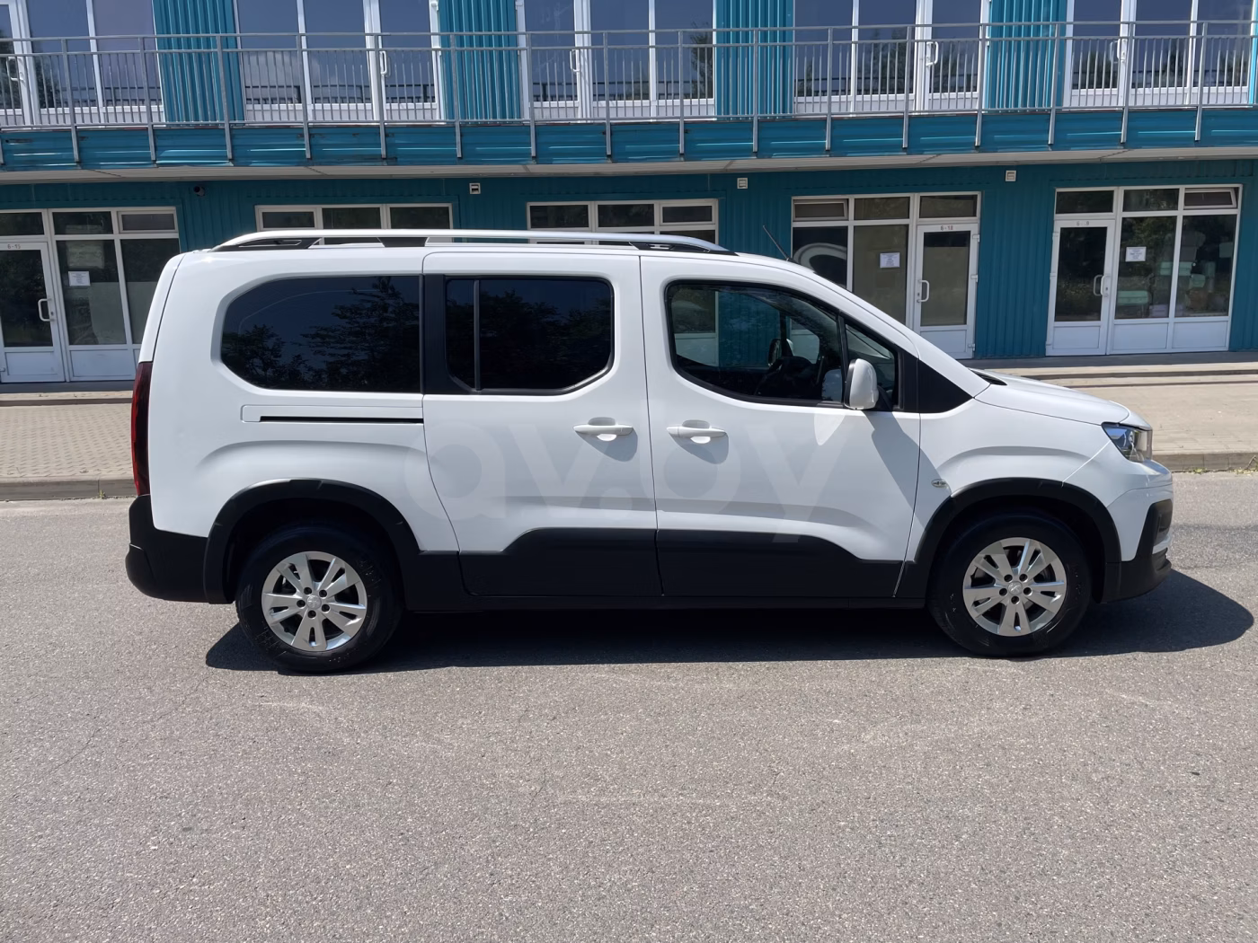 Peugeot Rifter фото 10