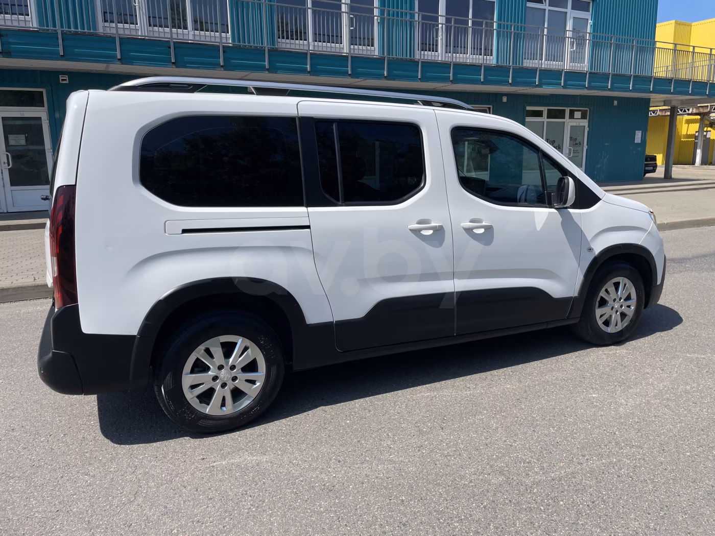 Peugeot Rifter фото 11