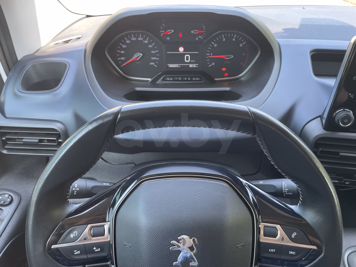 Peugeot Rifter фото 16