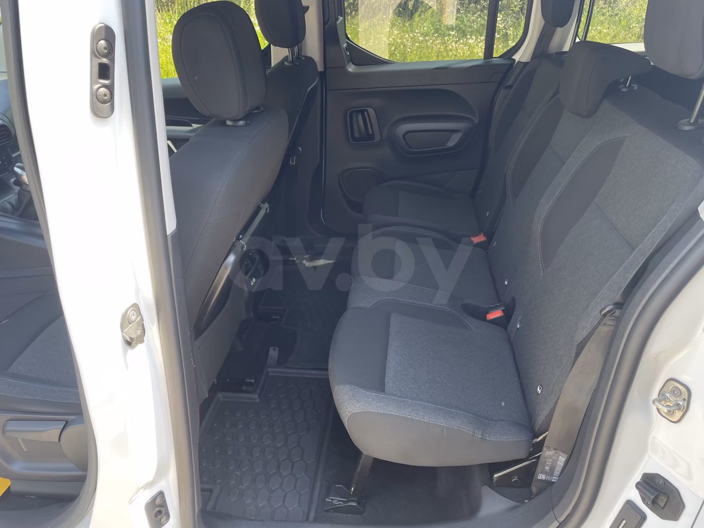 Peugeot Rifter фото 19