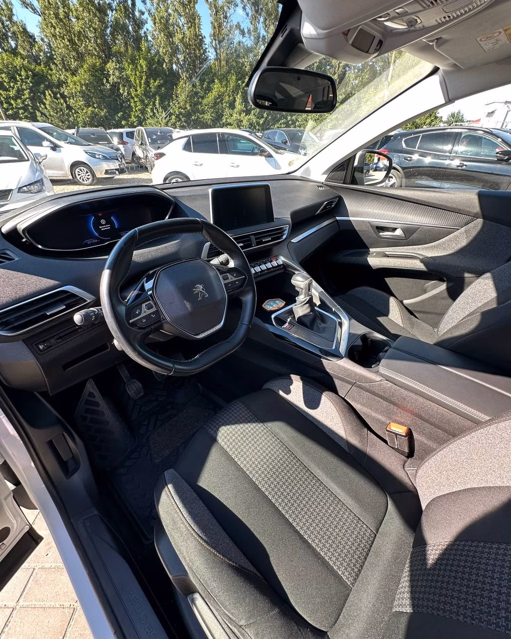Peugeot 3008 фото 7