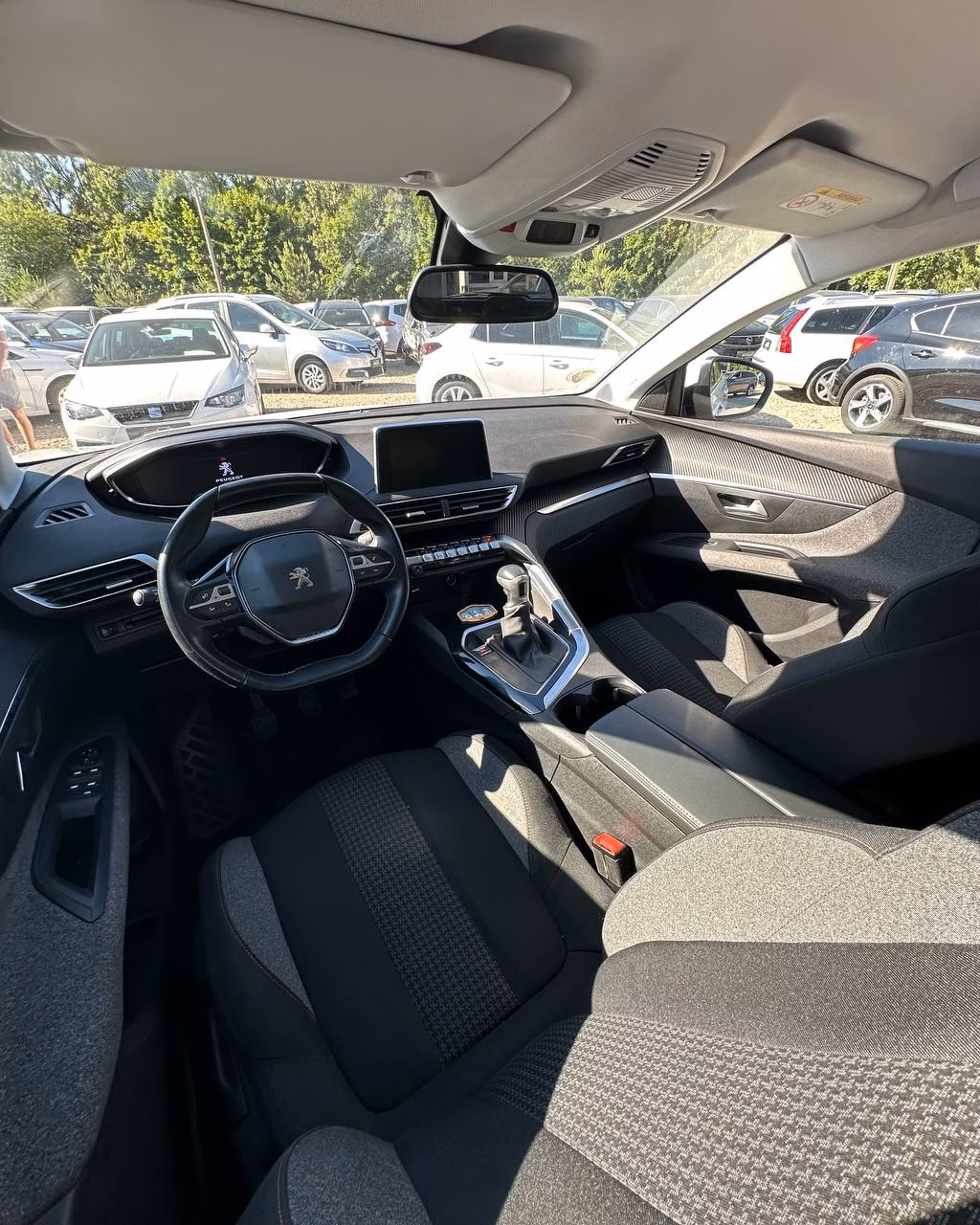 Peugeot 3008 фото 9