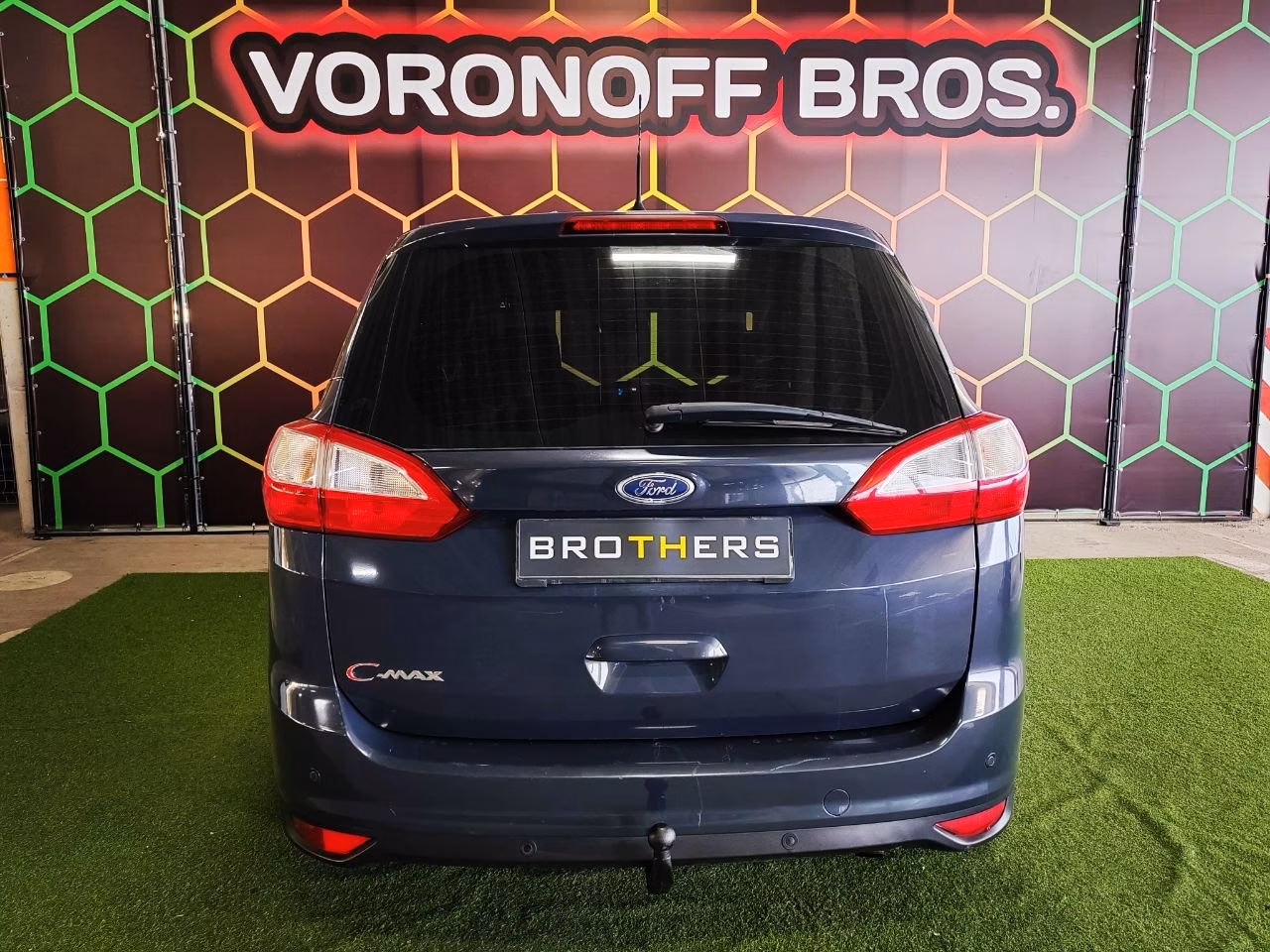 Ford Grand C-Max фото 3