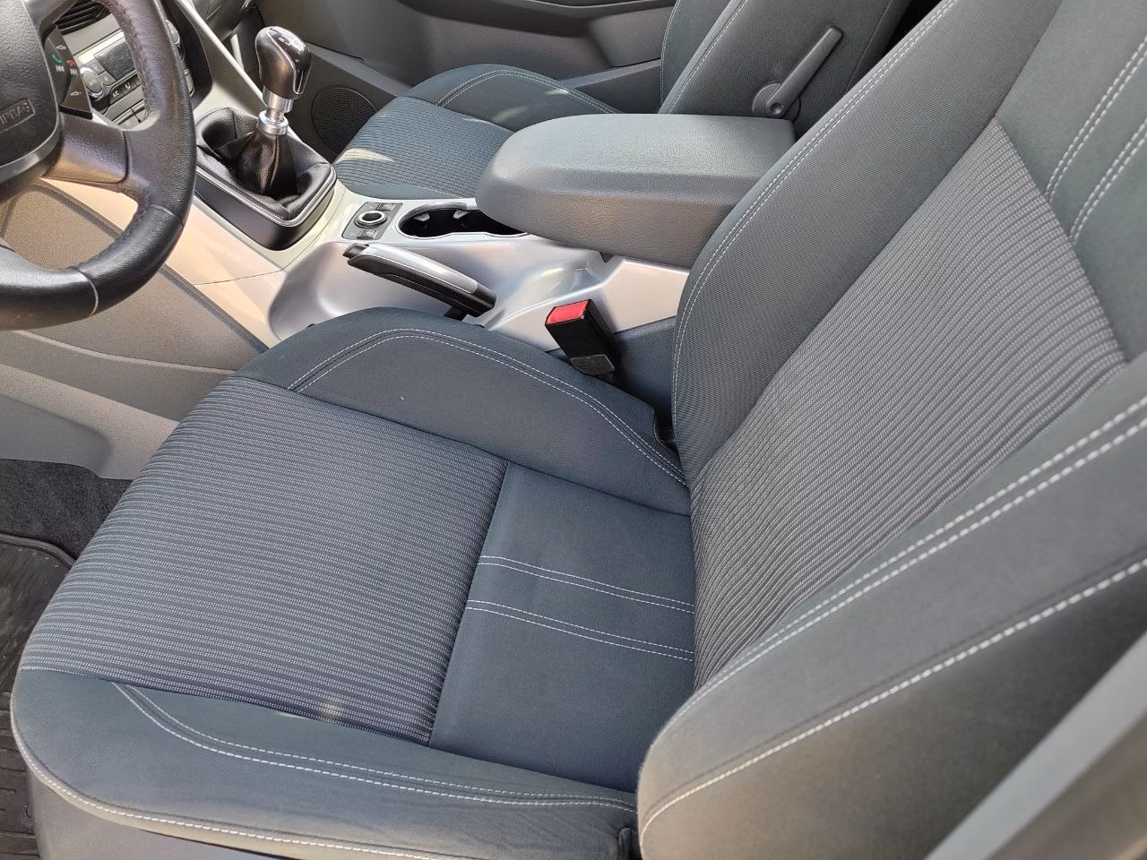 Ford Grand C-Max фото 7