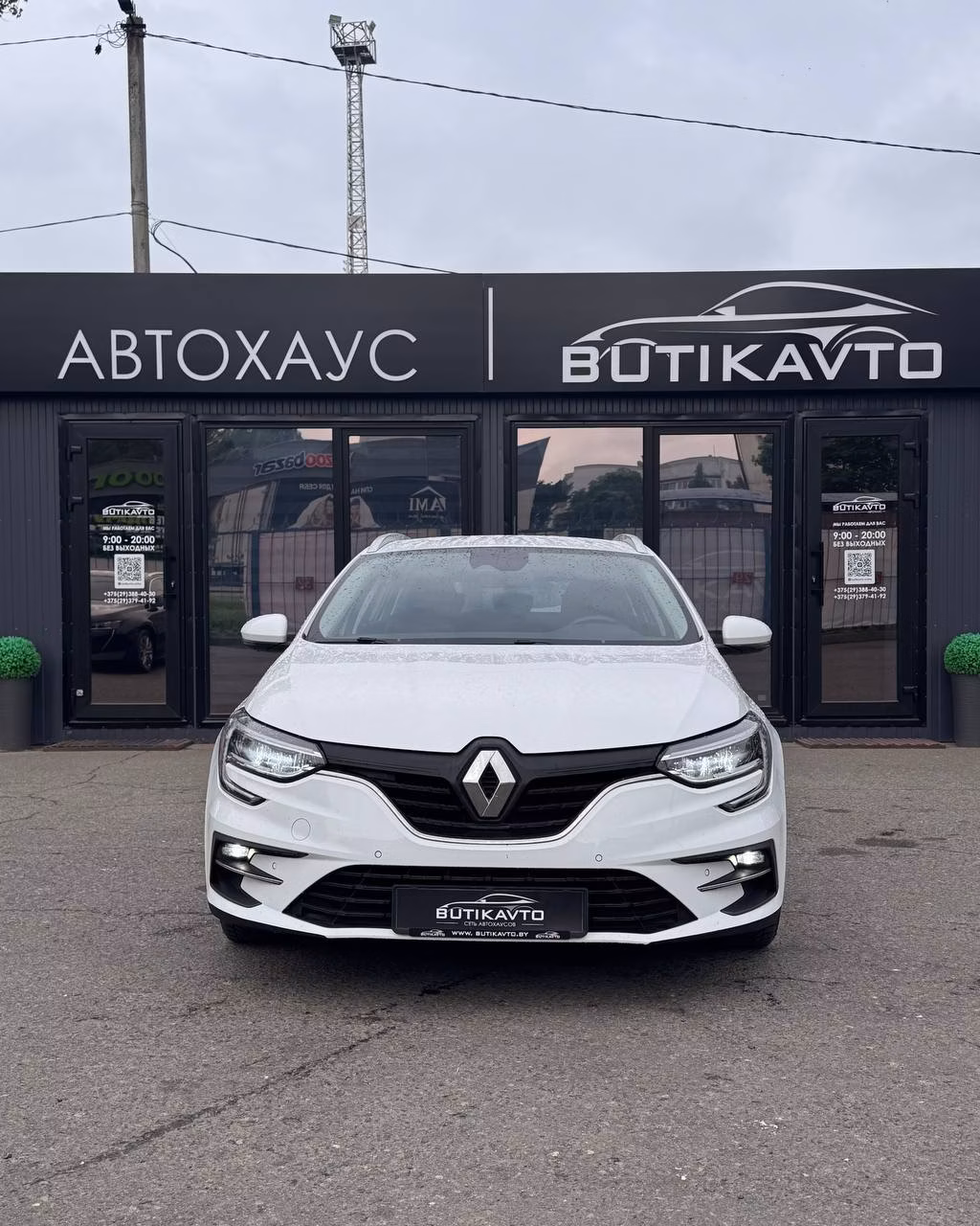 Renault Megane фото 2