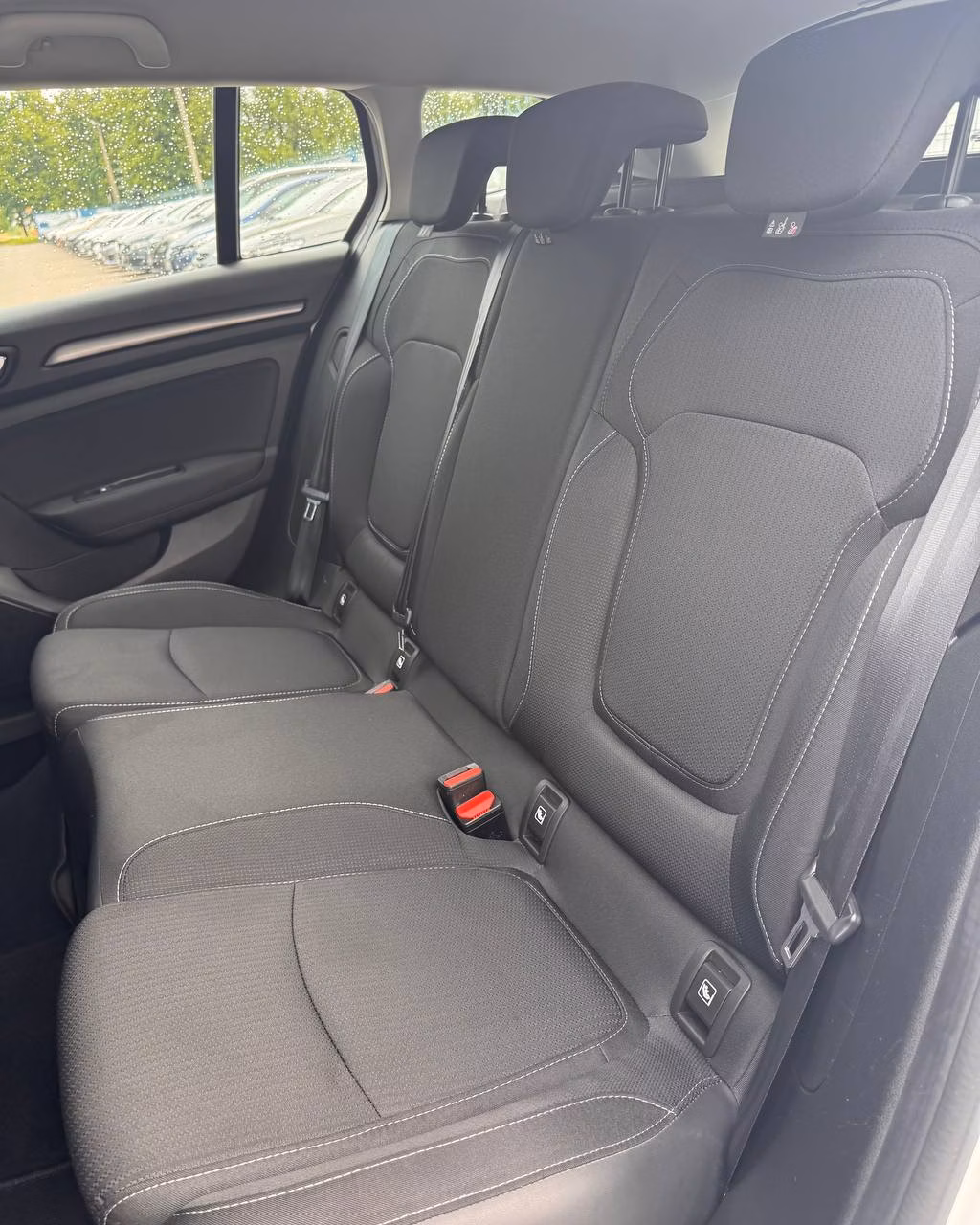 Renault Megane фото 11