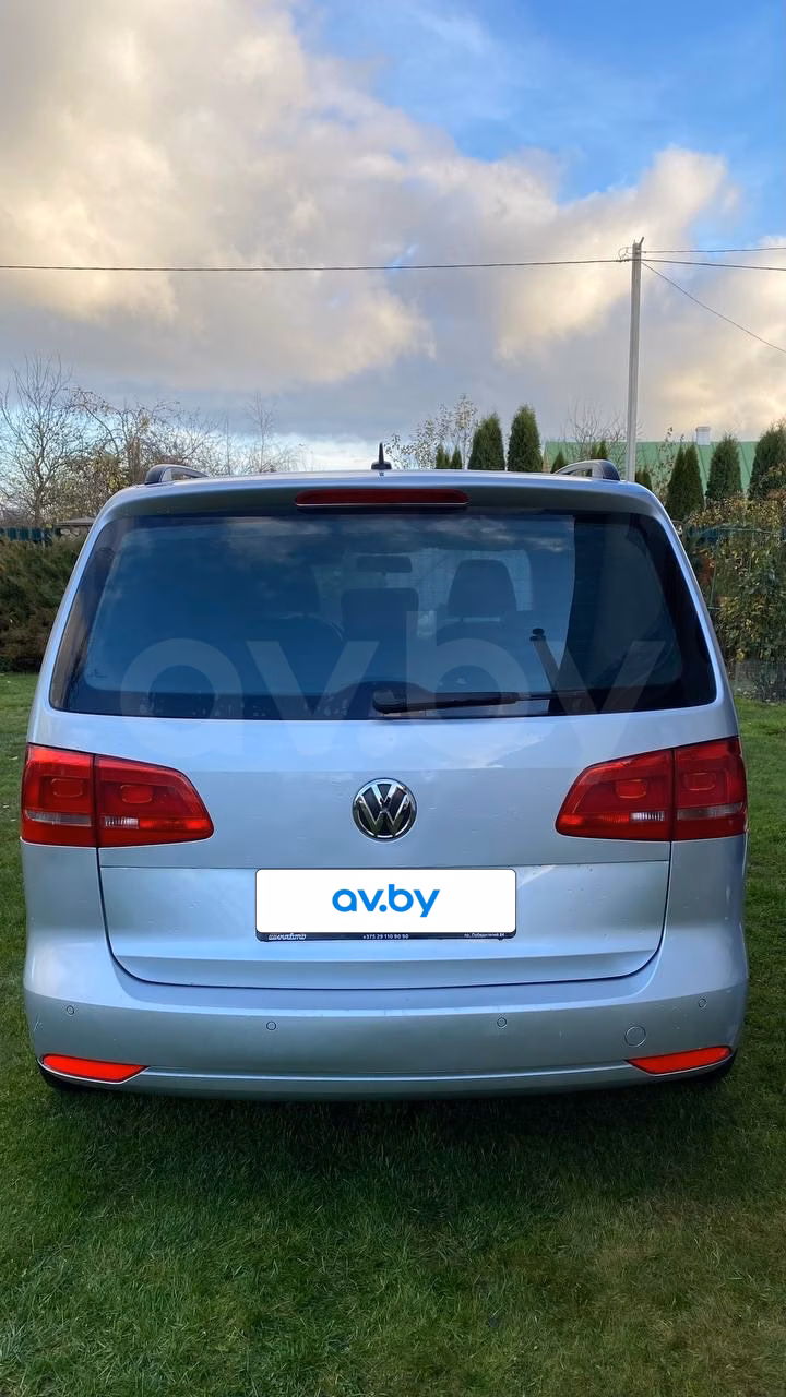 Volkswagen Touran фото 4