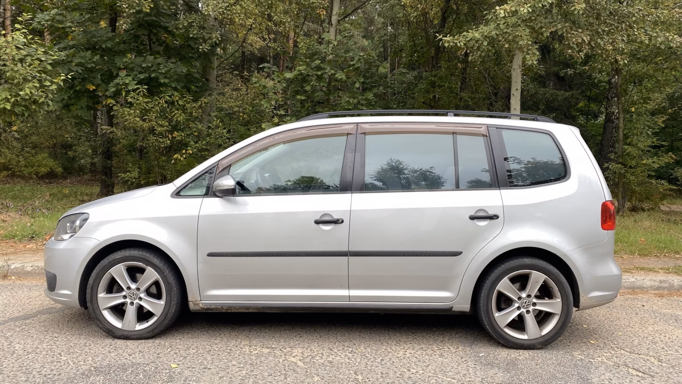 Volkswagen Touran фото 9