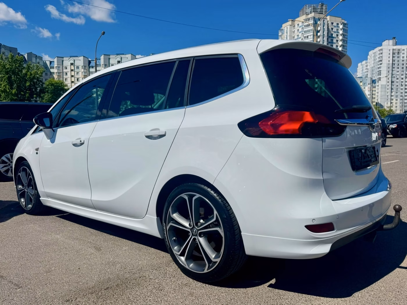 Opel Zafira фото 4
