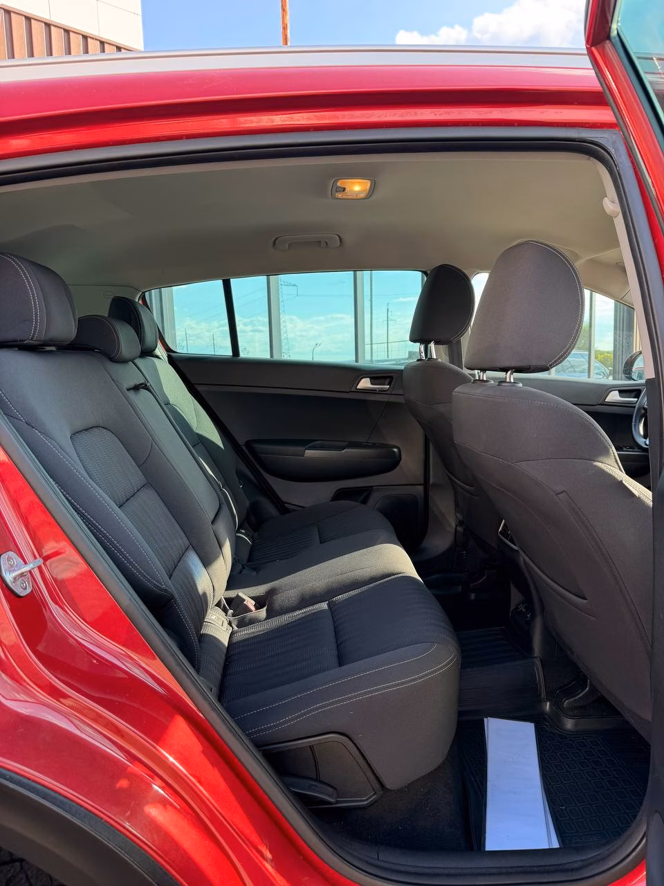 Kia Sportage фото 9
